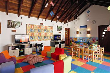 Childrens Play Area - Indoor